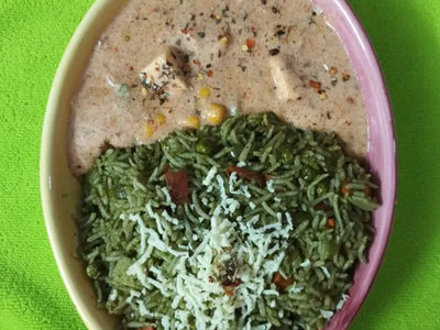 Green Rice with Paneer and Vegetables in Creamy Cheesy Ragi Sauce 