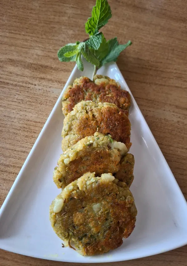 Rice flakes and potato cutlet