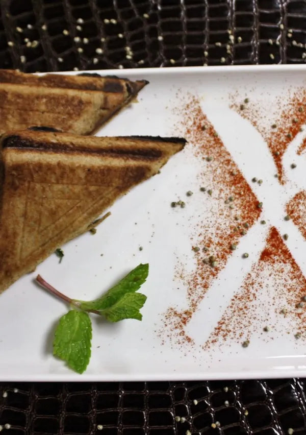 Stuffed Bajra Sandwich